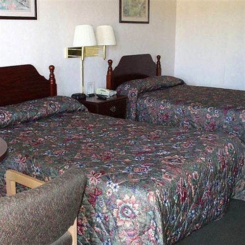 Shelaine Inn Jeffersonville Extérieur photo